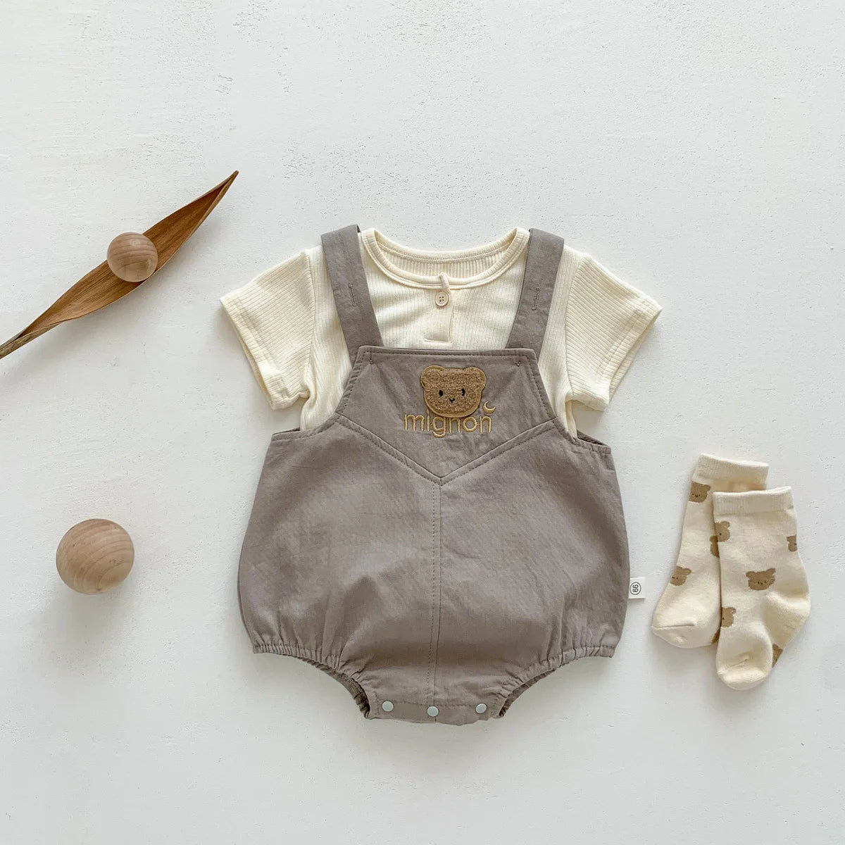 2025 New In Summer Newborn Baby Girls Boys Short Sleeve Solid Color Top T-shirts +cartoon Bear Bodysuits Kid Infant Clothing Set