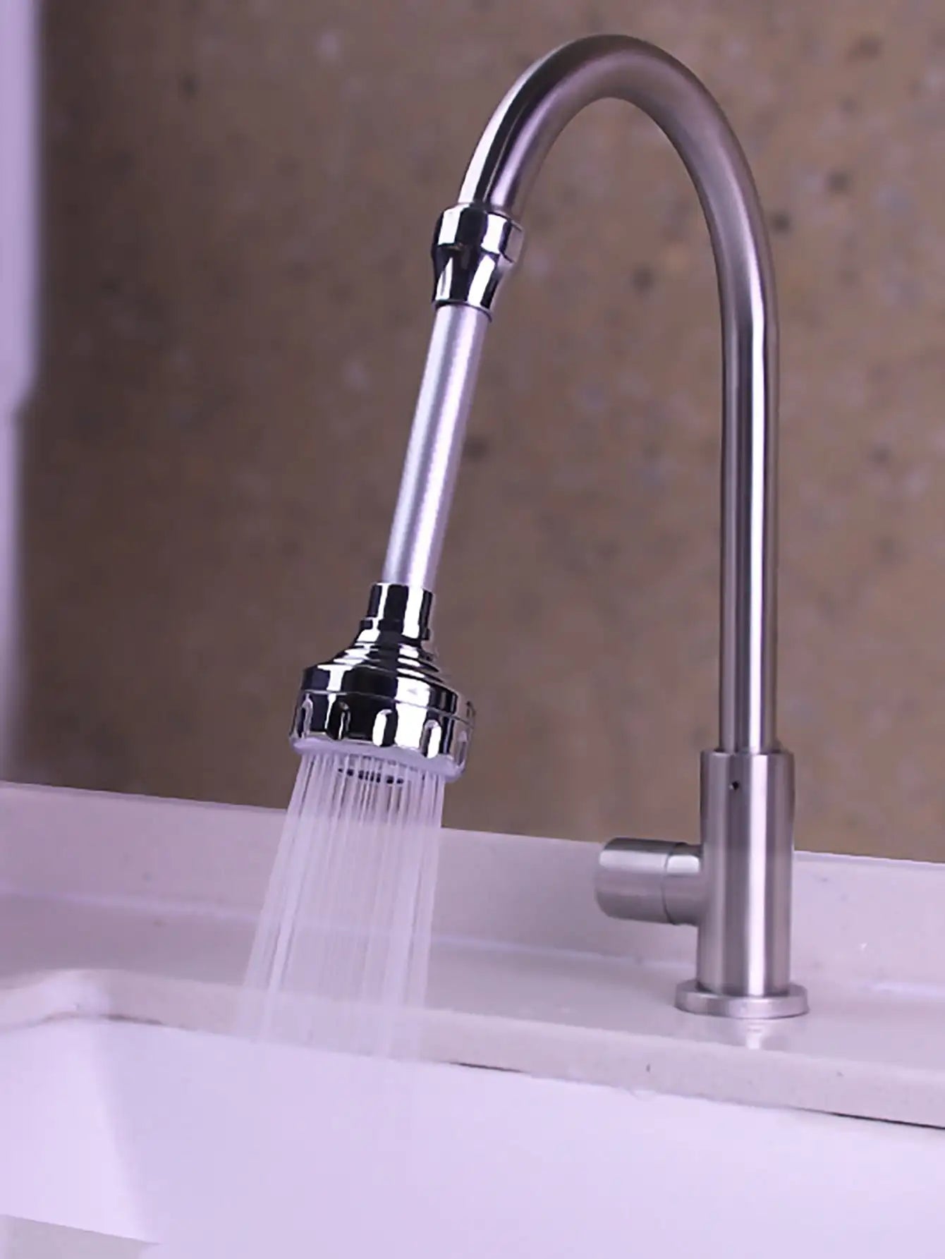 1pc- Long kitchen faucet shower three-speed universal anti-splash head water saving booster bubbler